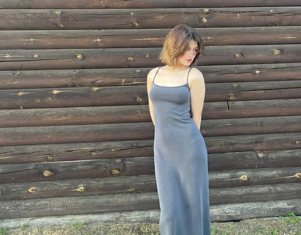 AlesiaSin cover photo