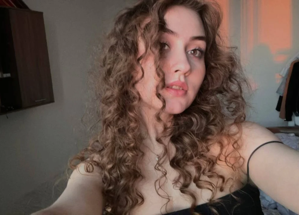 MadisonCole's Offline Chat Room