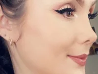 Модель Aniiehottie