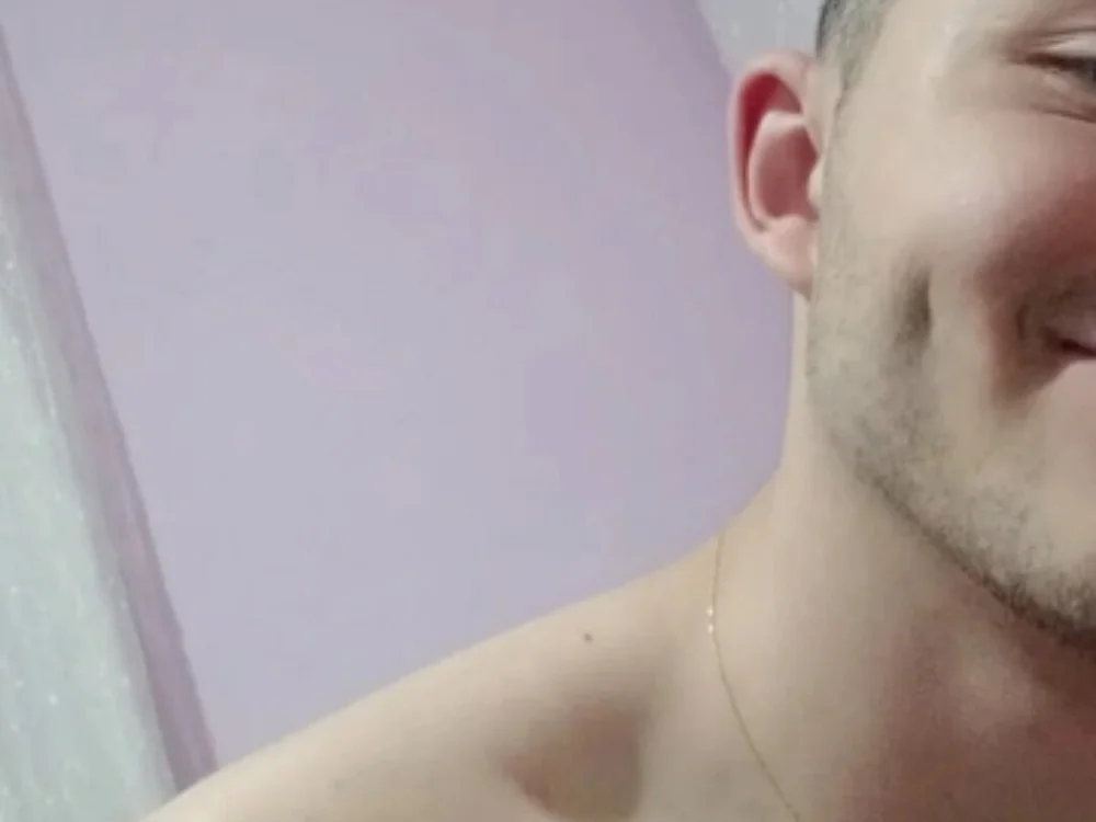 yesmenhhrr's most recent online preview