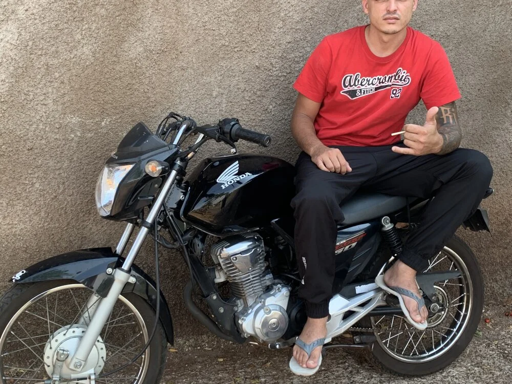 felps301816 離線 XXX 聊天