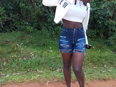 lewin_ebony private show