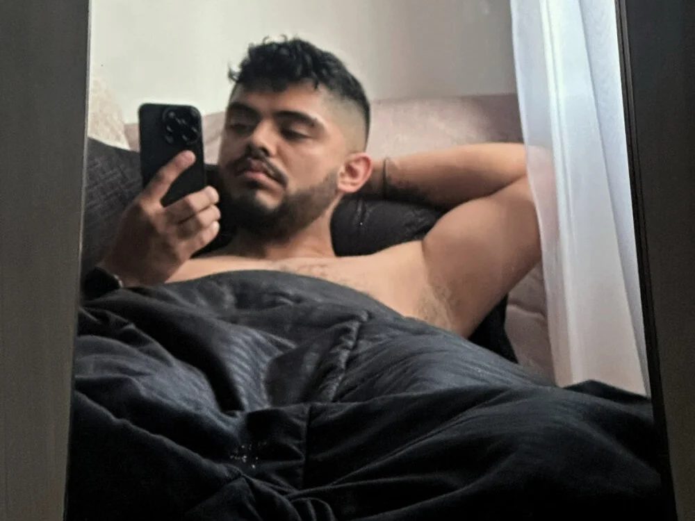 kevyn_Stone Offline XXX Chat