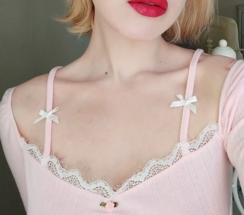 ห้องแชทออฟไลน์ของ Courtney_Fox3