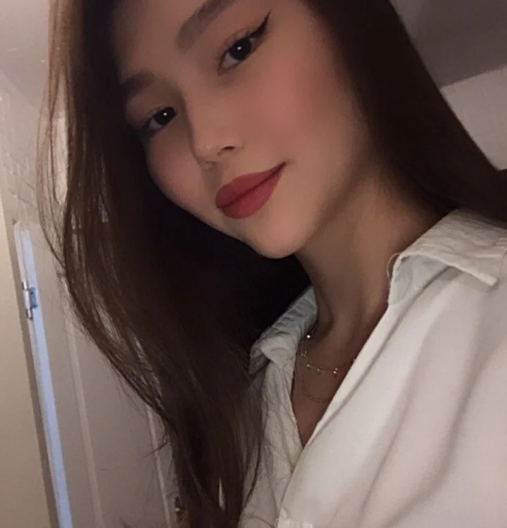 ameliya_sun's Offline Chat Room
