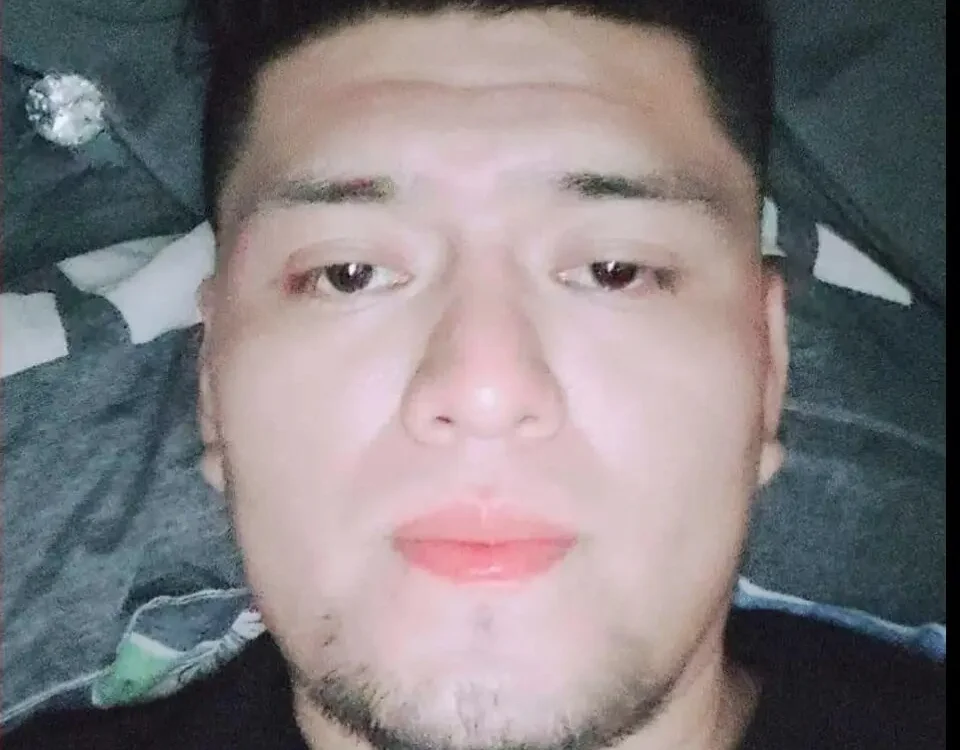 Danny2707's Offline Chat Room