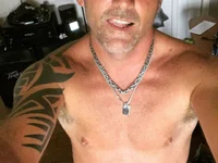 Notyaboytoy697469's webcam live show