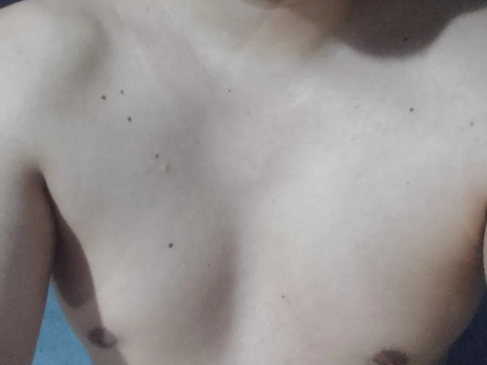 juanble8998 Offline XXX-Chat