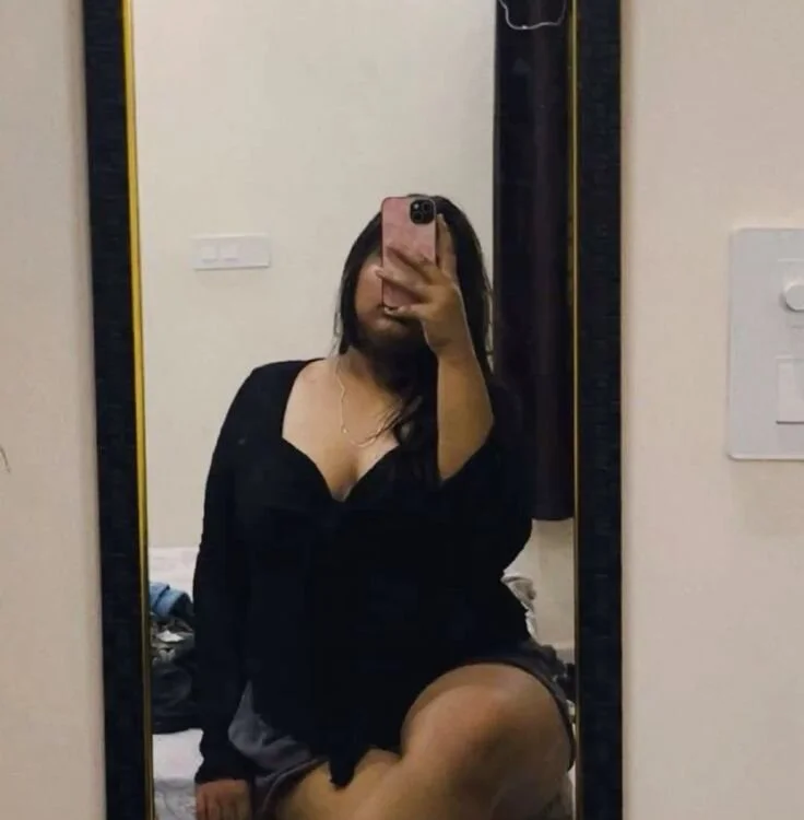 virginass111's Offline XXX Chat