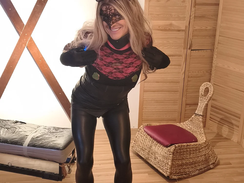 NataliCross Offline Chatrum