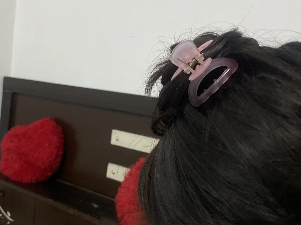 bindiyarani01 Adlı Modelin Çevrimdışı XXX Sohbeti