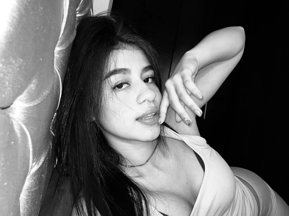 chanell_presstton's Offline XXX Chat