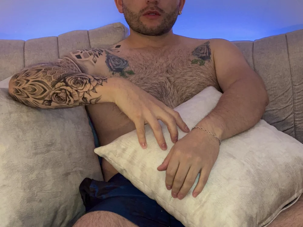 rivejohs' Offline Chat Room