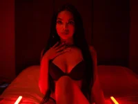 XXX chat uživo modela Alleanys_Cristal