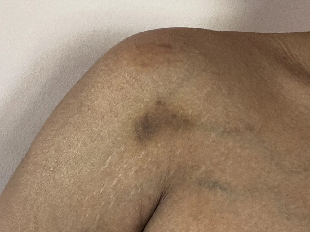 Shakeace1: συνομιλία ΧΧΧ εκτός σύνδεσης