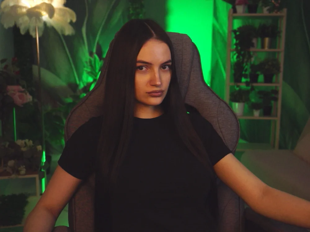 StellaCrowe offline XXX-chatje