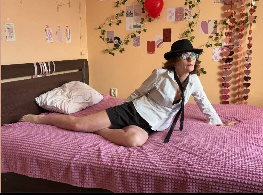 Miss_Amberr's Offline XXX Chat