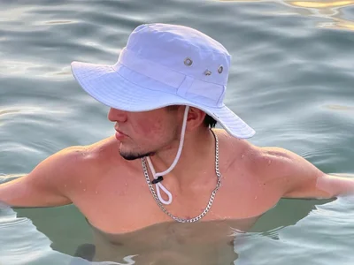 AresMassimoX Chat XXX offline