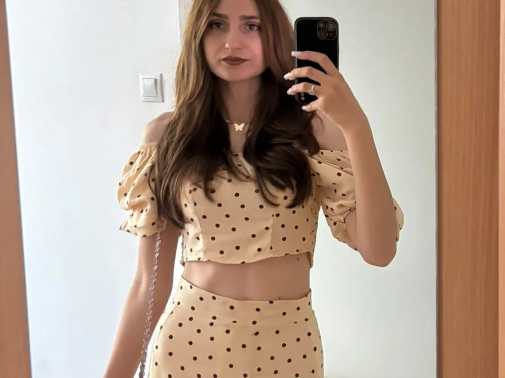 SophieRemos' Offline XXX Chat
