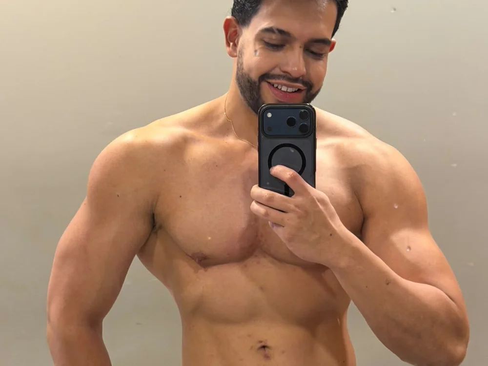 Офлайн-чат XXX Justin_kingX7