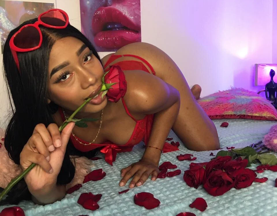 XXX chat uživo modela Noaah_0814