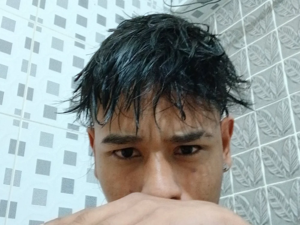 Jheykol0 offline chatrum