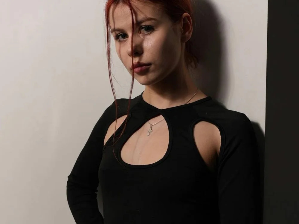 CarlaEvansyy offline chatrum
