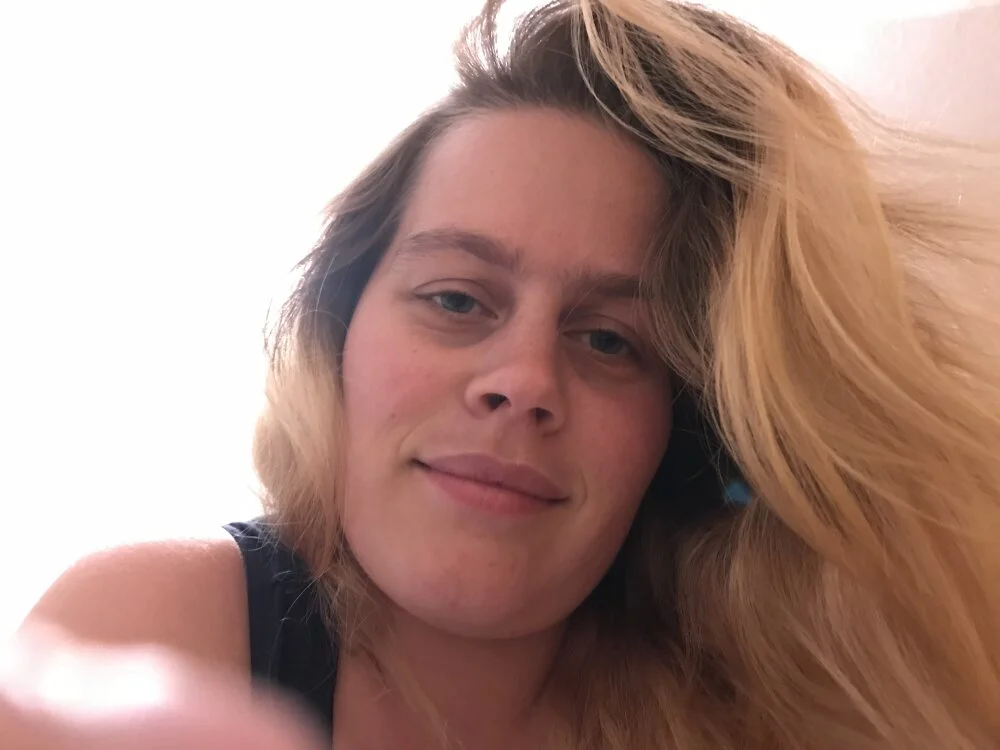 Chat +18 off-line de Marie-LouisMLB