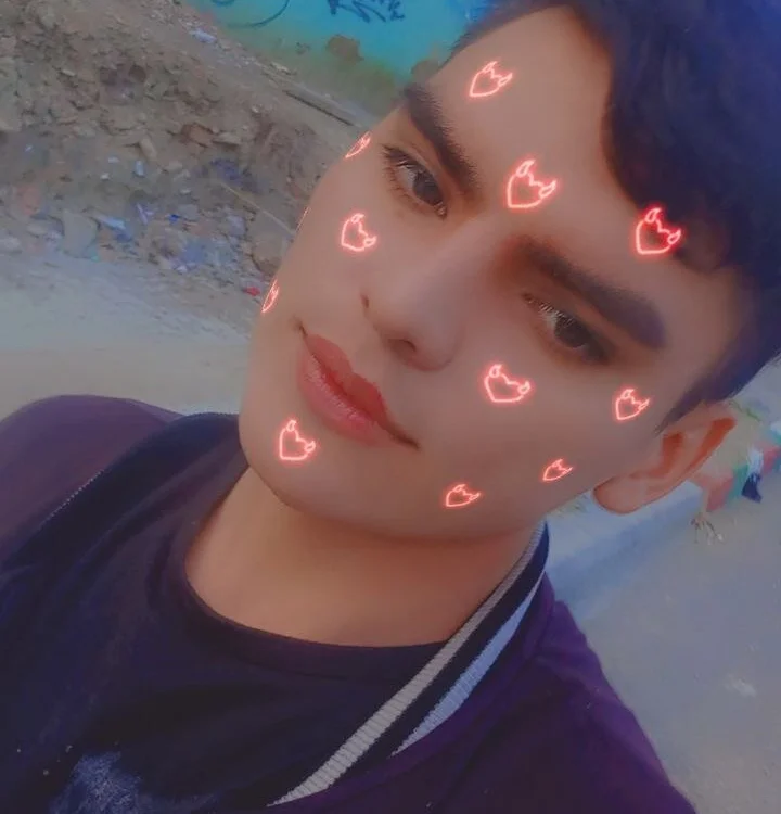 Alex_Lopezz Offline XXX-chat