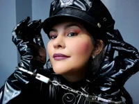 Violettacastello12 লাইভ XXX চ্যাট