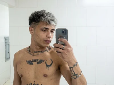 ComparedPullback Male Cuckold Free Cam Striptease