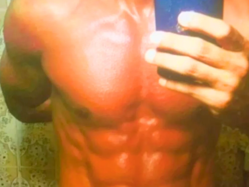 Segredomascarado cam model