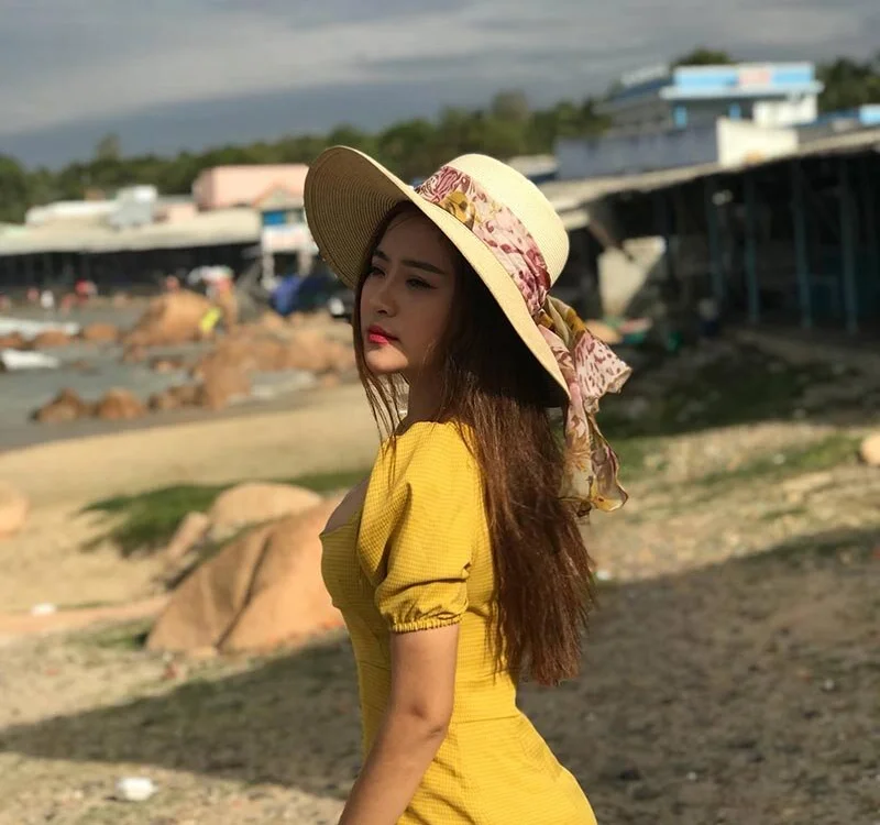 Yumi_show's Offline XXX Chat
