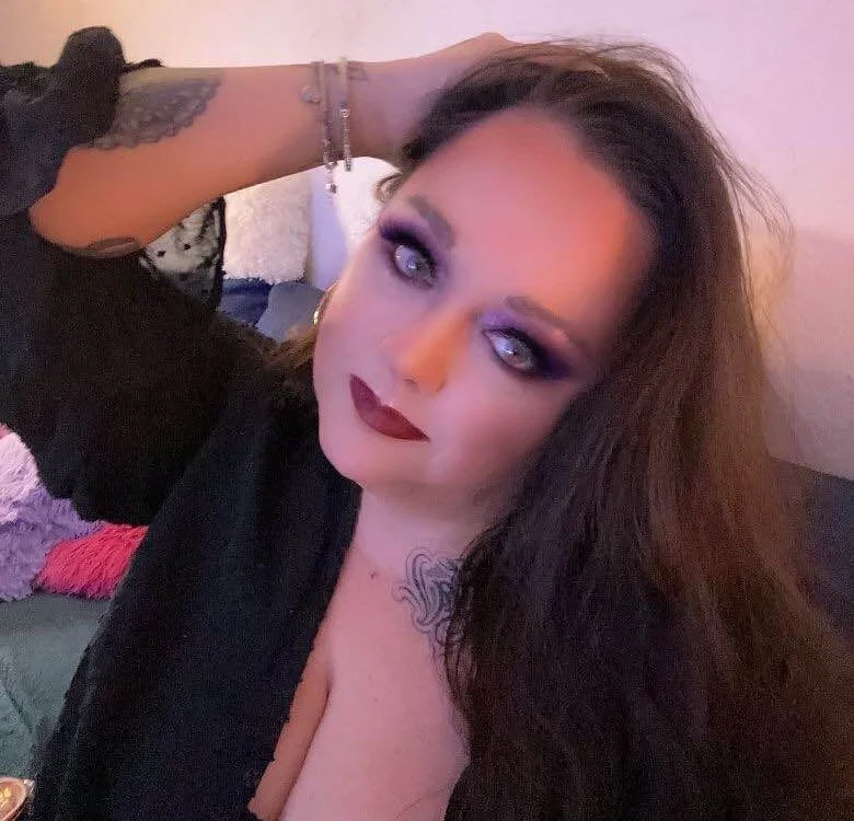 MorganExclusive's Offline XXX Chat