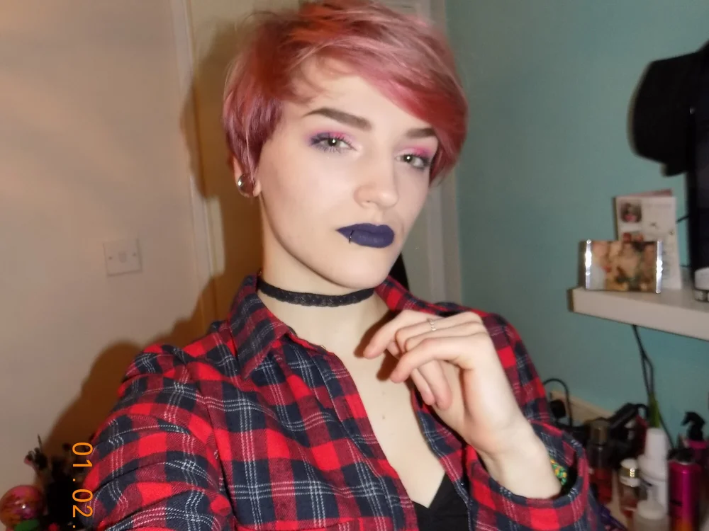 AshleyBankss_ offline chatrum