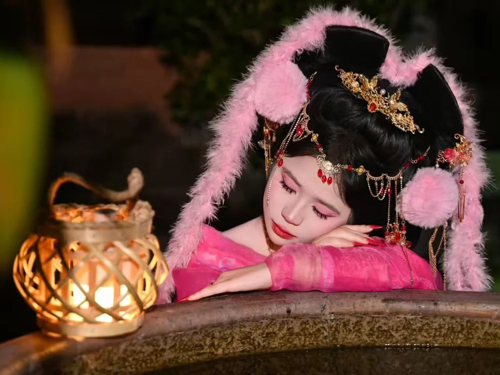 Vivian-top অফলাইন XXX চ্যাট