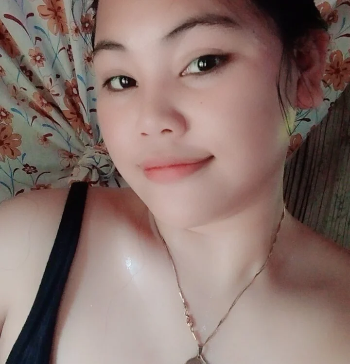 pinay_lovely14 离线XXX聊天