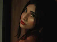 Chat +18 de aixacheryl_ ao vivo