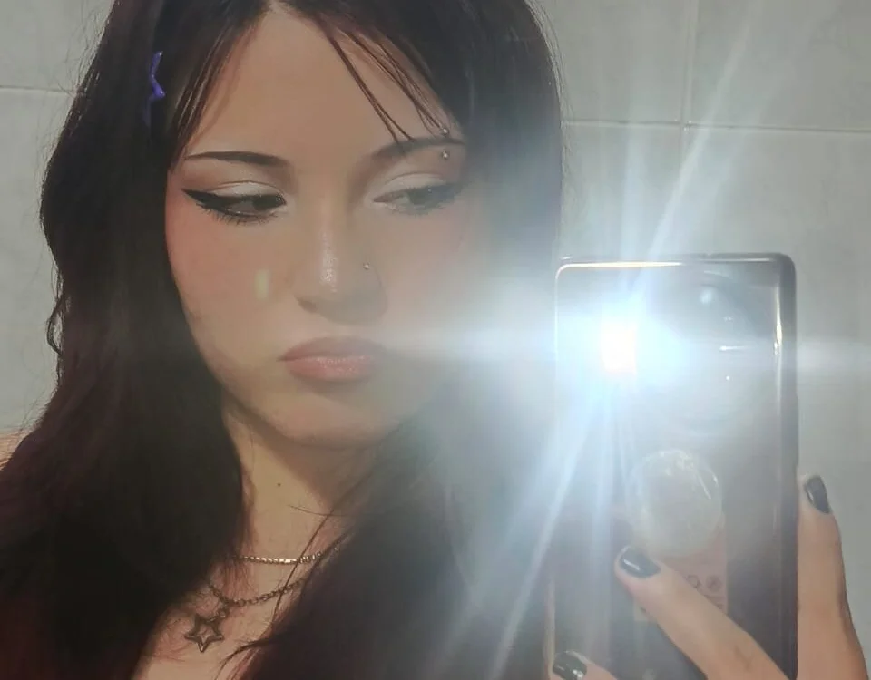 MistiikCherry Chat XXX offline