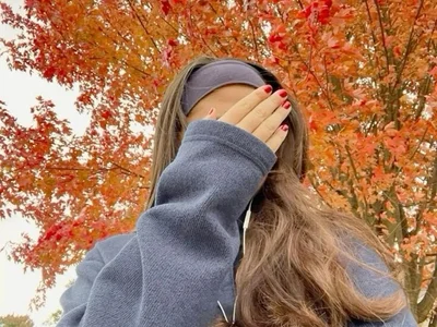 Kiki_swan - Stripchat Teen Glamour Lovense Girl 