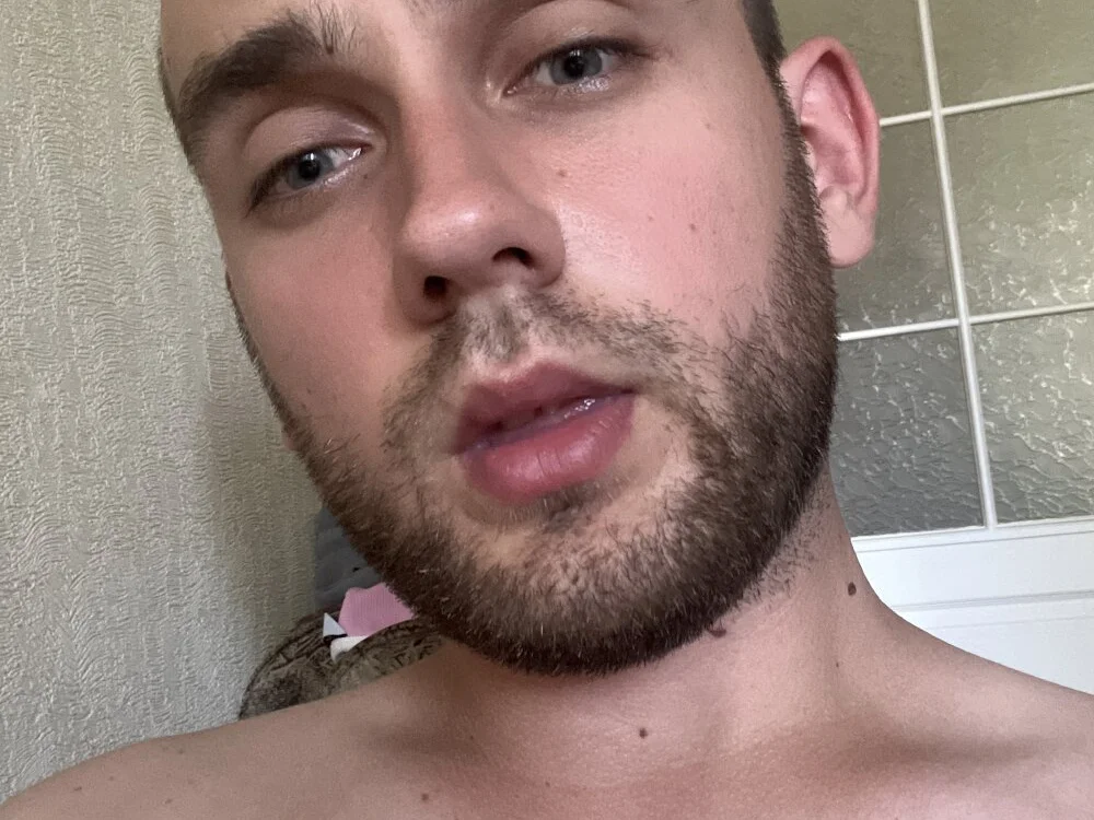 LuckyGirlfriends 离线XXX聊天