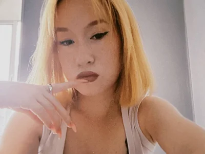 KiraAkira - Girl 