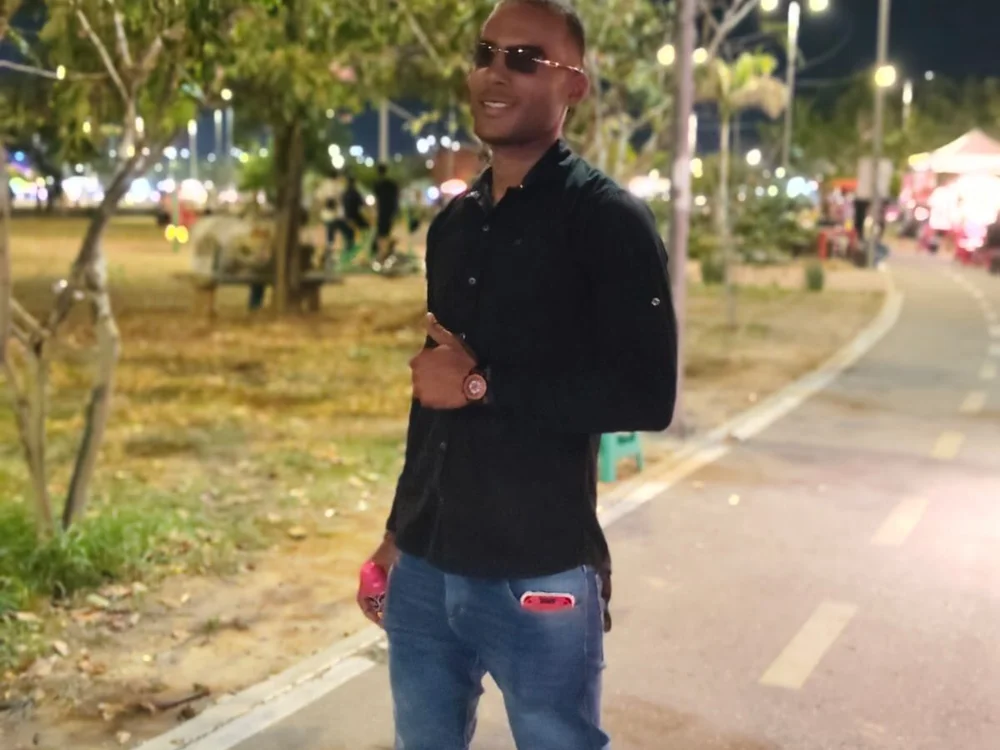 exotic_black23 offline chatrum