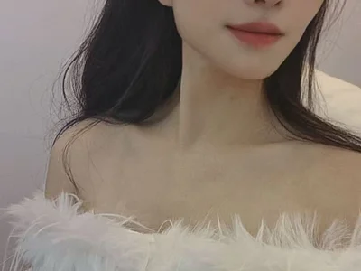 Mao1212 Female Newasian Striptease Webcam