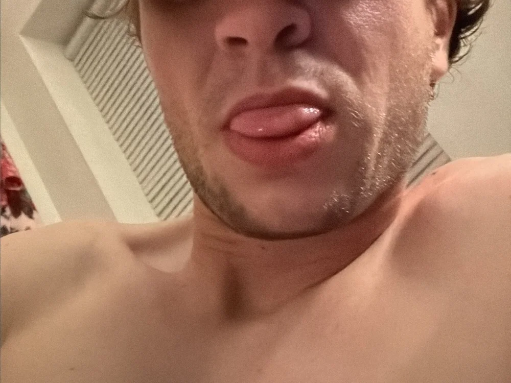 Posh_marc Adlı Modelin Çevrimdışı XXX Sohbeti
