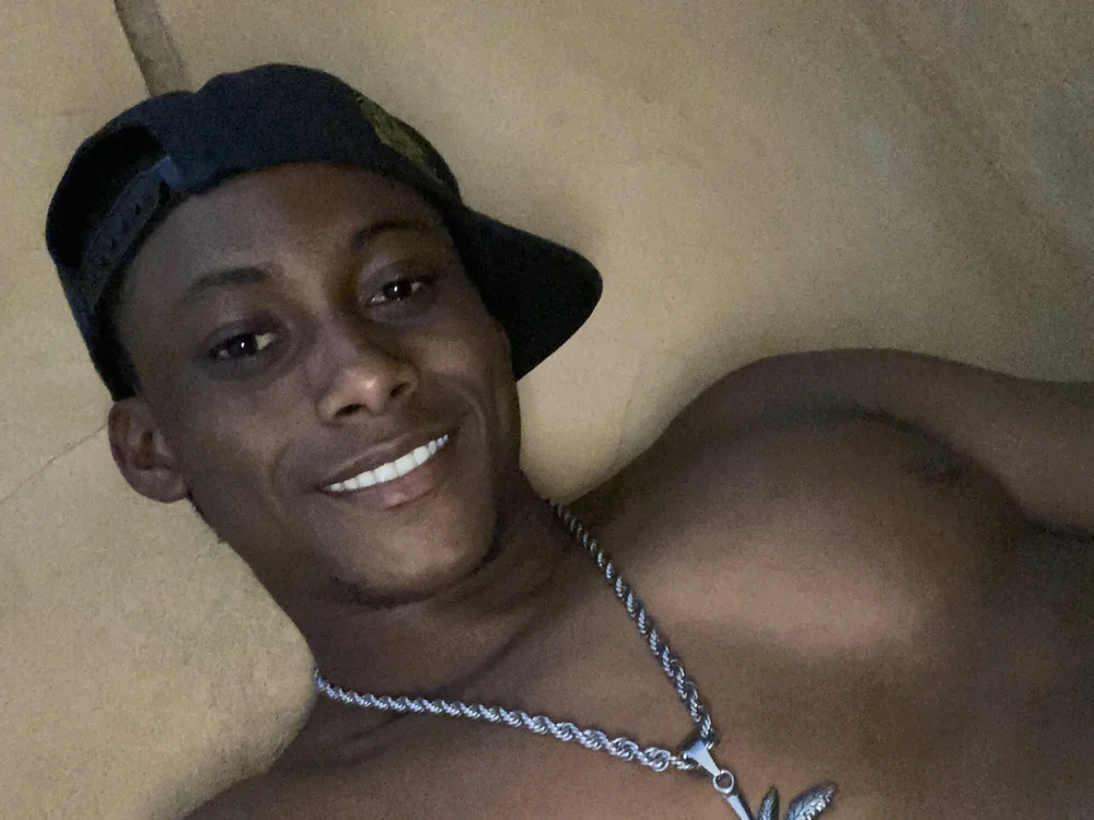 Negro-2315 offline chatrum