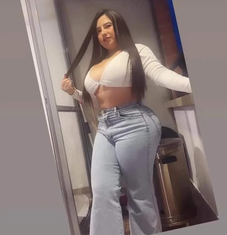 Ally_vega's most recent online preview