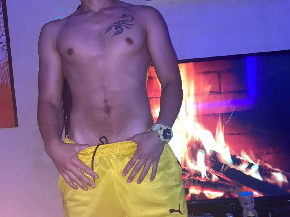 Chistofersuan Offline XXX-chat