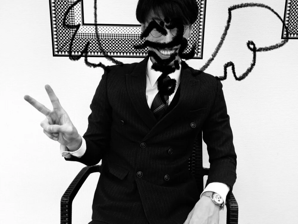 Benzou_the_Painter's Offline XXX Chat