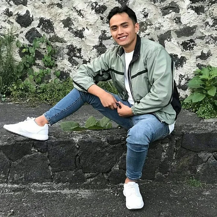 mc-clousky: офлайн-секс-чат